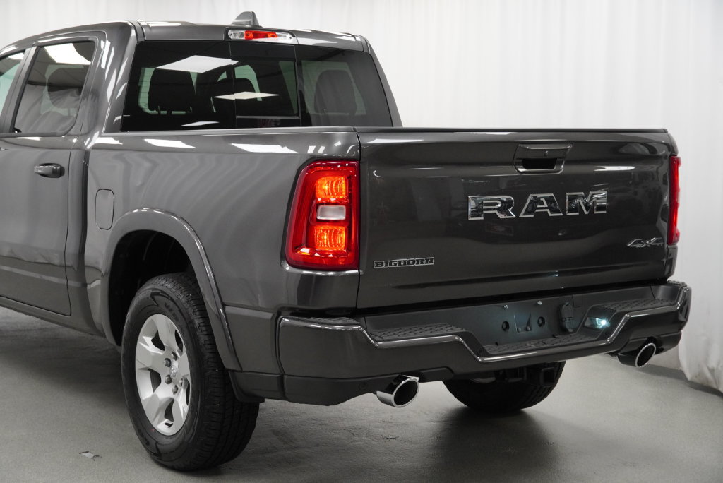 New 2026 RAM 1500 Big Horn AWD/4WD image 12
