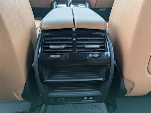 Used 2022 BMW 540i xDrive w/ Convenience Package image 32