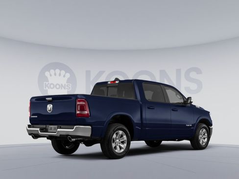 Used 2023 RAM 1500 Laramie AWD/4WD image 4