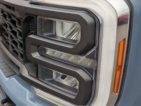 Used 2023 Ford F250 Lariat w/ Lariat Ultimate Package image 9