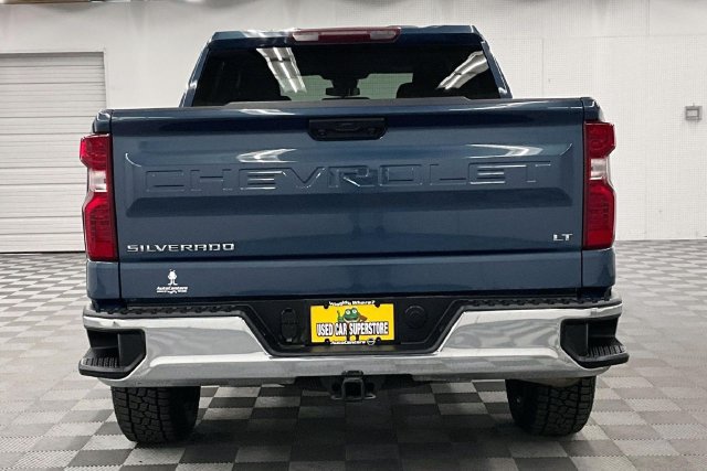 Used 2024 Chevrolet Silverado 1500 LT AWD/4WD image 5