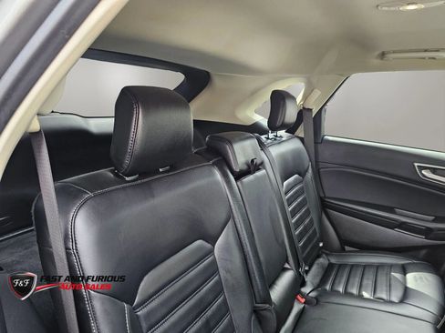Used 2023 Ford Edge SEL w/ Convenience Package AWD/4WD image 13