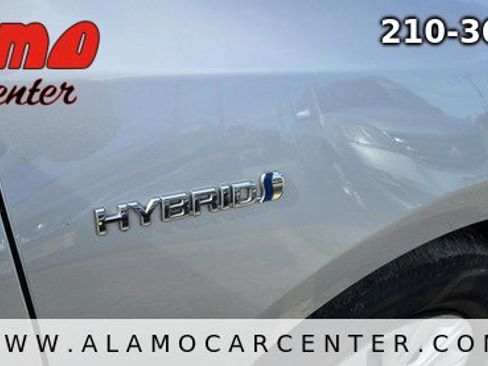 Used 2013 Toyota Camry LE image 13