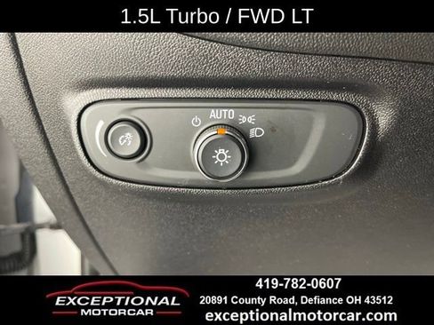 Used 2019 Chevrolet Equinox LT FWD image 36