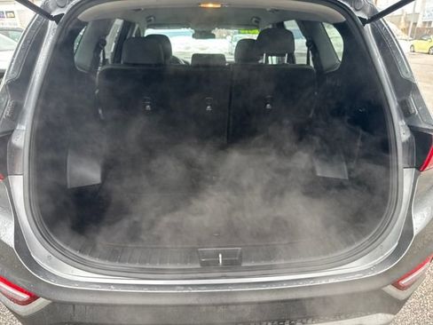 Used 2019 Hyundai Santa Fe SE image 29