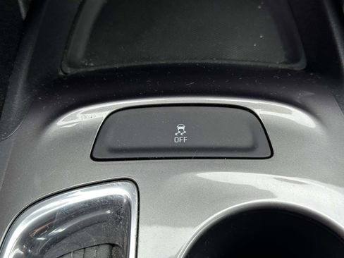 Used 2017 Chevrolet Malibu LS w/ LPO, Convenience Package 1 FWD image 31