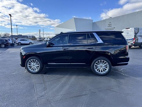 Used 2023 Cadillac Escalade Premium Luxury image 6