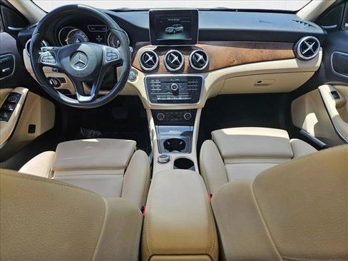 Certified 2017 Mercedes-Benz GLA 250 image 15