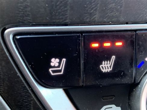 Used 2022 Honda Accord Touring image 28