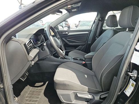 Used 2025 Volkswagen Jetta Sport FWD image 11