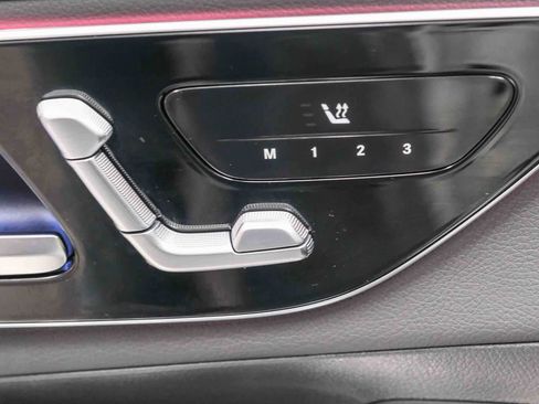 Certified 2026 Mercedes-Benz GLC 300 image 17