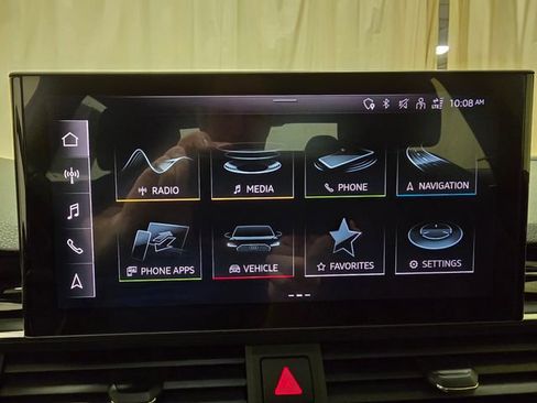 Used 2021 Audi A4 2.0T Premium w/ Convenience Package image 22
