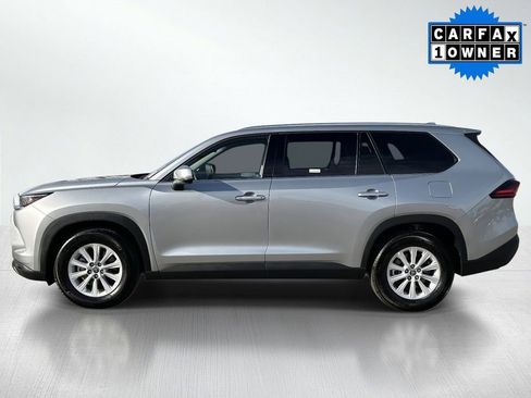 Certified 2025 Toyota Grand Highlander XLE image 2