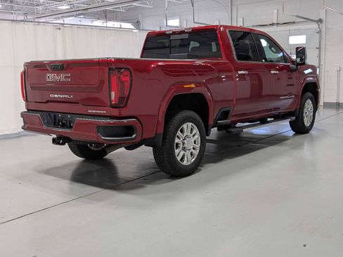 Used 2023 GMC Sierra 2500 Denali w/ Denali Ultimate Package image 7