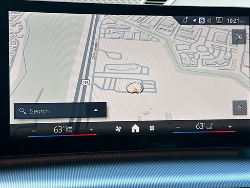 New 2025 BMW X1 xDrive28i w/ Convenience Package image 22