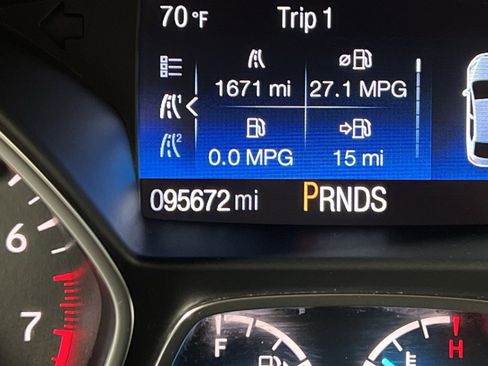 Used 2018 Ford Escape S FWD image 17