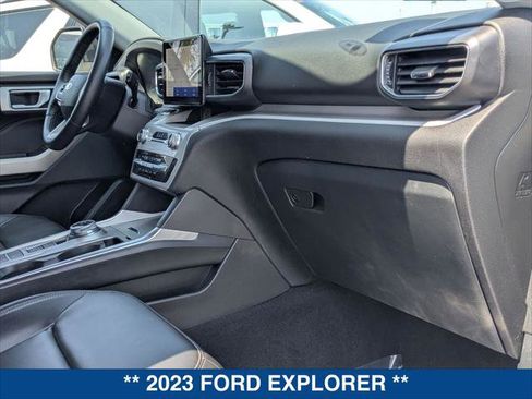 Certified 2023 Ford Explorer XLT w/ Equipment Group 202A RWD image 22