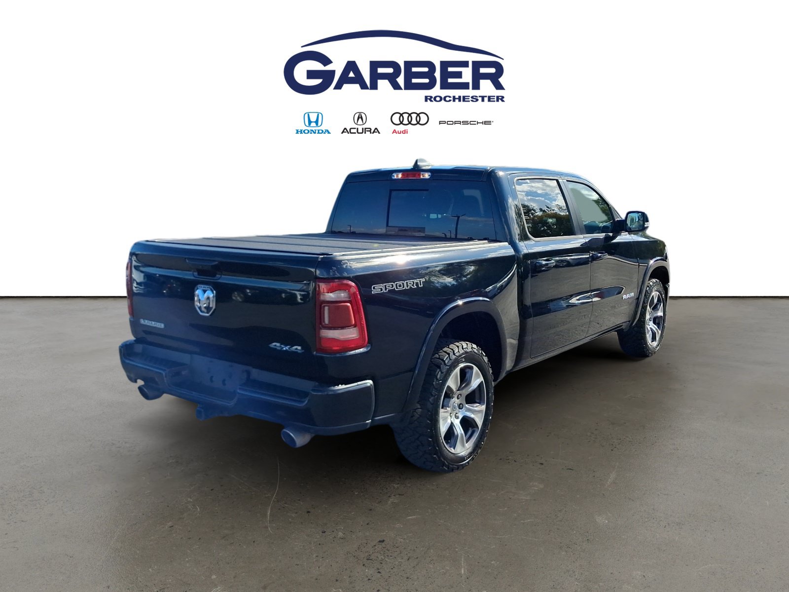 Used 2021 RAM 1500 Laramie w/ Sport Appearance Package AWD/4WD image 10
