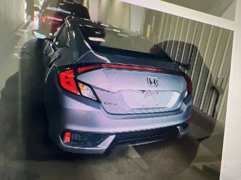 Used 2017 Honda Civic LX-P image 5