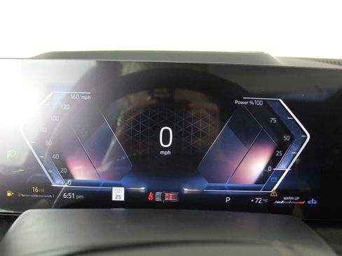 Used 2026 BMW X5 sDrive40i w/ Climate Comfort Package image 17