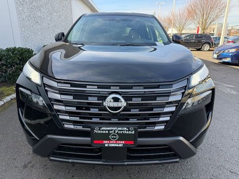 New 2026 Nissan Rogue SV w/ Cold Weather Package image 4