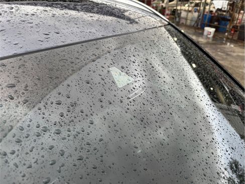 Used 2019 BMW X5 xDrive40i w/ Convenience Package image 12