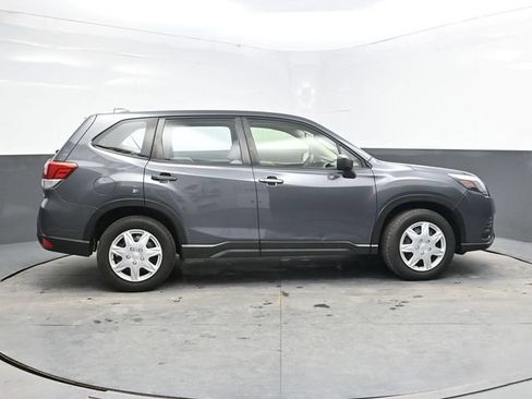 Used 2023 Subaru Forester AWD/4WD image 8