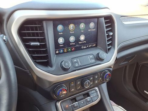 Used 2021 GMC Acadia Denali w/ Denali Technology Package image 12