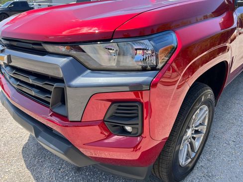 Used 2023 Chevrolet Colorado LT w/ LT Convenience Package AWD/4WD image 26