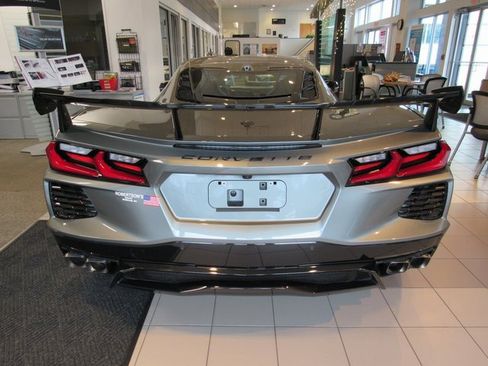 Used 2022 Chevrolet Corvette Stingray Preferred Cpe w/ 2LT image 3