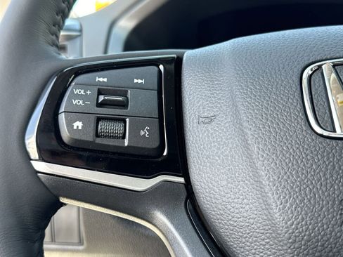 New 2026 Honda Odyssey Elite image 17