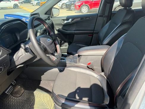 Used 2024 Ford Escape ST-Line FWD image 9