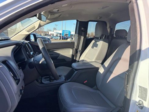 Used 2016 GMC Canyon W/T w/ Convenience Package image 11