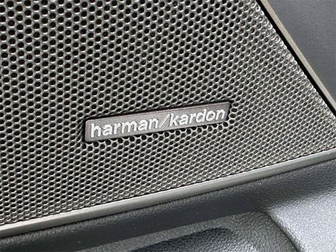 Used 2024 BMW M3 Competition image 21