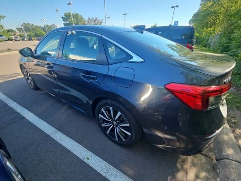 Used 2024 Honda Civic EX image 6