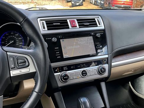 Used 2015 Subaru Outback 2.5i Limited image 7