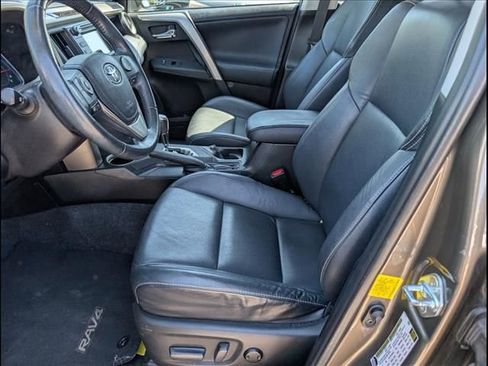 Used 2015 Toyota RAV4 Limited w/ Technology Package image 14