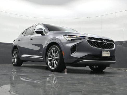 Used 2022 Buick Envision Avenir w/ Technology Package II AWD/4WD image 38