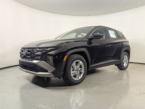 New 2026 Hyundai Tucson SE FWD image 3