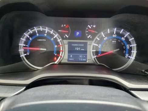 Used 2018 Toyota 4Runner Limited AWD/4WD image 14