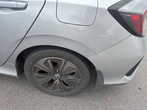 Used 2017 Honda Civic EX image 3