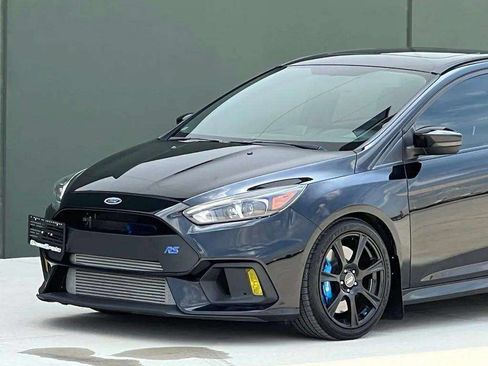 Used 2017 Ford Focus RS AWD/4WD image 34