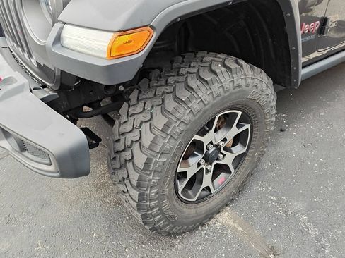 Used 2020 Jeep Wrangler Unlimited Rubicon w/ LED Lighting Group AWD/4WD image 2