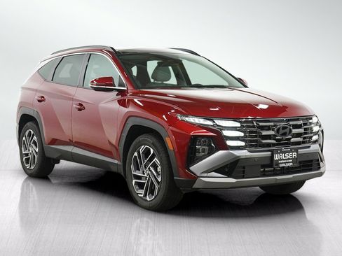 Used 2025 Hyundai Tucson Limited AWD/4WD image 7