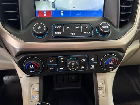 Used 2018 GMC Acadia Denali w/ Technology Package AWD/4WD image 43