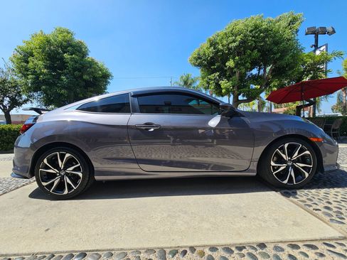Used 2017 Honda Civic Si image 4