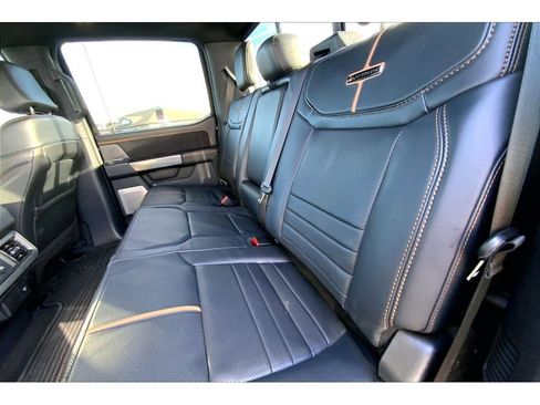 Used 2024 Ford F350 Platinum image 27