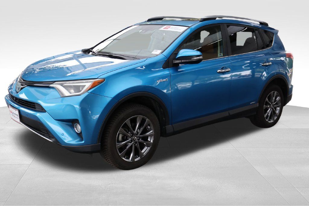 Certified 2018 Toyota RAV4 Limited w/ Advanced Technology Package AWD/4WD image 9