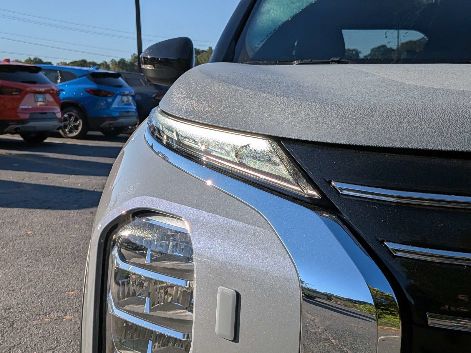 Used 2025 Mitsubishi Outlander AWD image 10