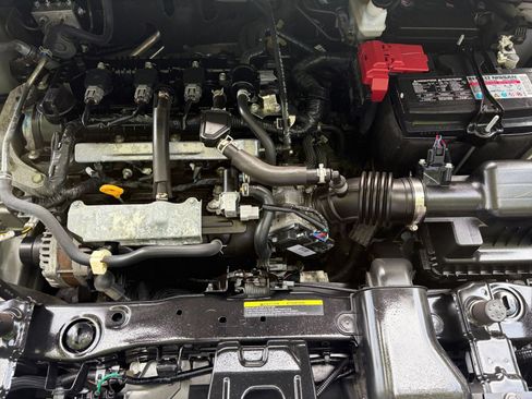 Used 2025 Nissan Versa SV FWD image 30